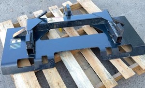 lot 234 image: WOLVERINE 3 Point Quick Tach PT-16-01C