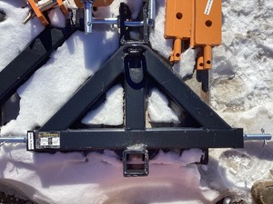 lot 251 image: WOLVERINE  Class 1 Quick Hitch TQH-26-01C