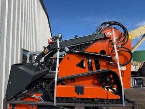 lot 259 image: ATS Power Mini Skid Steer Loader ATS-T460