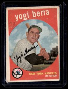 lot 105 image: Yogi Berra 1959 Topps #180 Vintage Baseball Card