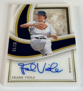 lot 34 image: Frank Viola On-Card High End Auto 992023 Immaculate Collection #SS-FV Numbered 8299 Minnesota Twins Baseball Card