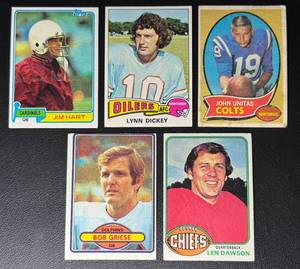lot 150A image: 5-Card Vintage Star QB NFL Football Card Lot (Unitas, Dawson, Griese)