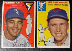 lot 292 image: 1954 Topps 2 Card Vintage Baseball Lot