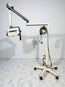 lot 5 image: MSRP $10,000 Welch Allyn VideoPath Video Colposcope. Crisp fullscreen imaging, powerful HID light &amp electronic green filters Motorized zoom &amp focus, direct-to-screen viewing &amp sleek swing-arm stand. Works Great &amp ready for your clinic