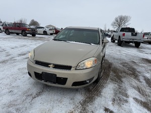 lot 3 image: 2010 Chevrolet Impala