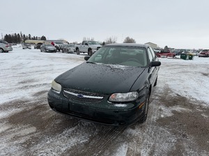 lot 8 image: 2003 Chevrolet Malibu