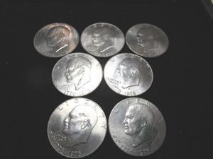 lot 20 image: Eisenhower Dollar Coins