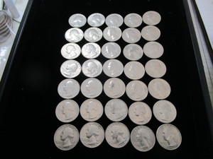 lot 34 image: 30 Bicentennial Quarters