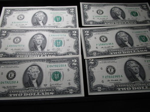 lot 111 image: Six Two Dollar Bills