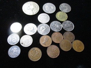 lot 206 image: Foreign Coins