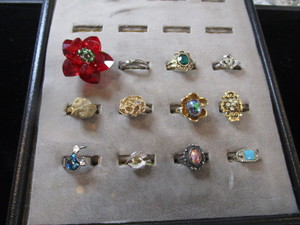 lot 340 image: Twelve Costume Rings