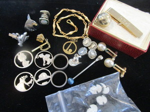 lot 350 image: Antique Watch Chain, Mens Jewelry