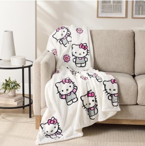 NEW Jay Franco Adult Licensed Silk Touch Throw, 60 x 70 - Hello Kitty