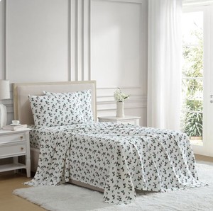 Lenox Holiday Flannel Sheet Set - Holly Green - QUEEN