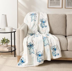 NEW Jay Franco Adult Licensed Silk Touch Throw, 60 x 70 - Stitch