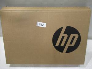 HP 17-cn0057cl Laptop - HP  17.3 Full HD IPS  i5  8GB RAM  256GB SSD - PASSWORD