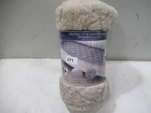 NEW Brentwood Originals Waterproof Quilted Sofa Overlay - Cream