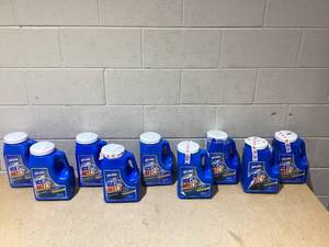 lot 54 image: LOT OF 9 Splash Ice Melt