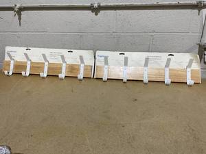 lot 320 image: LOT OF 2 Brightroom Mixed Material 5 Hooks Rail Matte White  Wall Mounted Decorative Hook Rack, Steel & Rubberwood, 22.5 Length