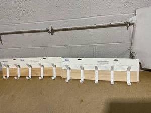 lot 325 image: LOT OF 2 Brightroom Mixed Material 5 Hooks Rail Matte White  Wall Mounted Decorative Hook Rack, Steel & Rubberwood, 22.5 Length