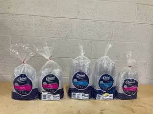 lot 236 image: LOT OF 5 Chinet Cups