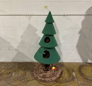 lot 181 image: Christmas Cat Tree Tower, 2-Tier Plush Cat Condo with Scratching Posts & Holiday Design, Indoor Cat Furniture