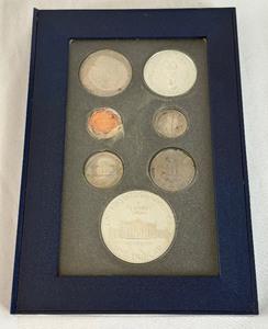 lot 18 image: 1993 Prestige Bill of RightsJames Madison Silver Proof Set 7 coins - plastic case only, no COA, case is worn with minor damage to coins except silver dollar and silver half dollar