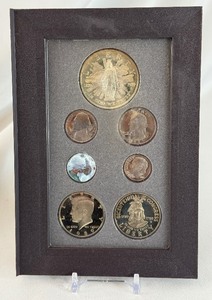 lot 45 image: 1989 Prestige Liberty Triumph of Democracy Silver Proof Set 7 coins - plastic case only, no COA, all coins look at least slightly damaged