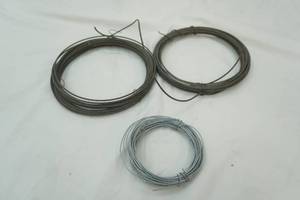 lot 113 image: Braided Cable 2 bundles, wire 1 bundle