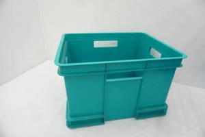 lot 148 image: Poly Storage Crate