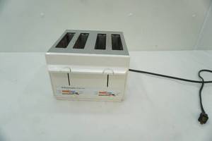 lot 178 image: Toastmaster Wide Slot 4-Slice Toaster (stainless steel)