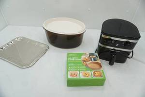 lot 179 image: Mini Air Fryer and paper liners, silver-toned serving tray, Microqueen cookware