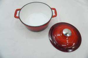 lot 182 image: Enameled Cast-Iron Dutch Oven