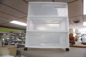 lot 208 image: 3-drawer rolling storage cart 22 wide