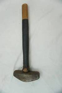 lot 236 image: Sledge (short handled)
