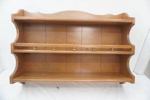 lot 246 image: Vintage Wooden Shelf 26x 36x6.5