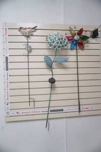 lot 250 image: Garden Decor