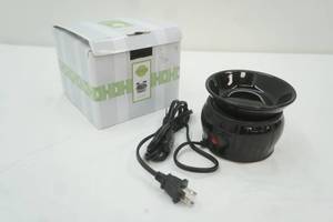 lot 276 image: Scentsy Wax Warmer. New in Box