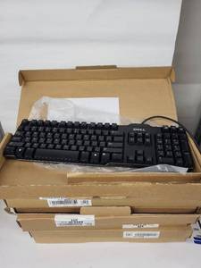 lot 2JN image: Dell Keyboard lot of 8 - Black USB Full-Size With Numpad