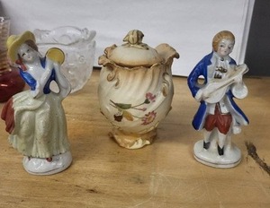 lot 9D image: Vintage Porcelain Figurines, Glass Bowl & Occupied Japan Jar (Lot of 5)