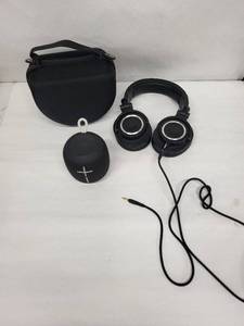 lot 30J image: Ultimate Ears Over-Ear Headphones - 3.5mm Wired, Case Included