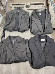 lot 37J image: Banana Republic Petite & LOFT Petite Jackets - Mixed Brands (Lot of 4)