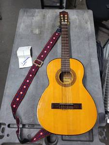 lot 49J image: Ariana A103N Classical Guitar - Nylon-String, Made in Japan, Patterned Strap Included