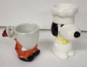 lot 79E image: Snoopy Egg Cup Pair (Lot of 2) - Vintage Peanuts Ceramic Egg Holders