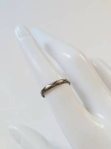 lot 27W image: Sterling Silver 925 Criss Cross Engraved Band Ring Size 7 Minimalist Stacking Jewelry