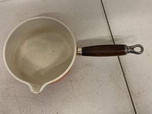Vintage Le Creuset Orange Enamel Cast Iron Sauce Pan Wood Handle Pour Spout France Cookware