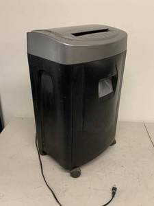 lot 81G image: Royal MC14MX 14-Sheet MicroCut Paper Shredder 115VAC 6.0A Office Bin on Casters Black