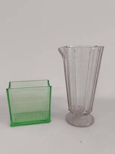 lot 91G image: Diana Green Uranium Glass Holder & Estraus Materna Ribbed Clear Baby Formula Measuring Cup