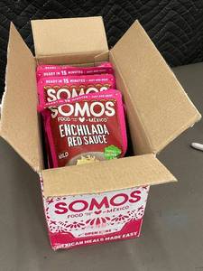 lot 17 image: Somos Enchilada Red Sauce Mild - 6-Pack 8.8 Oz Pouches (Gluten Free)