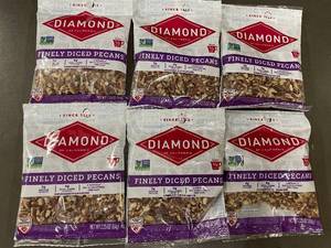 lot 131 image: Diamond of California Finely Diced Pecans 2.25 oz (64 g) Per Bag - 6 Bags